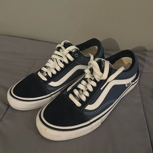 New navy blue dark blue & white vans // worn maybe once // mens 7.5 womens 9 //